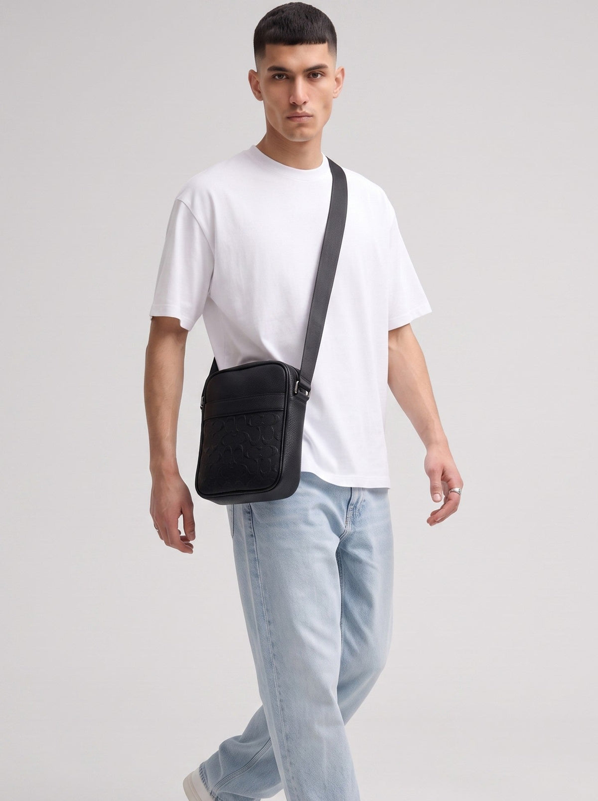 MYKONOS BLACK